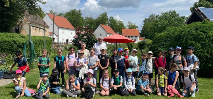 Besuch bei der Imkerin Frau Schweinberger
